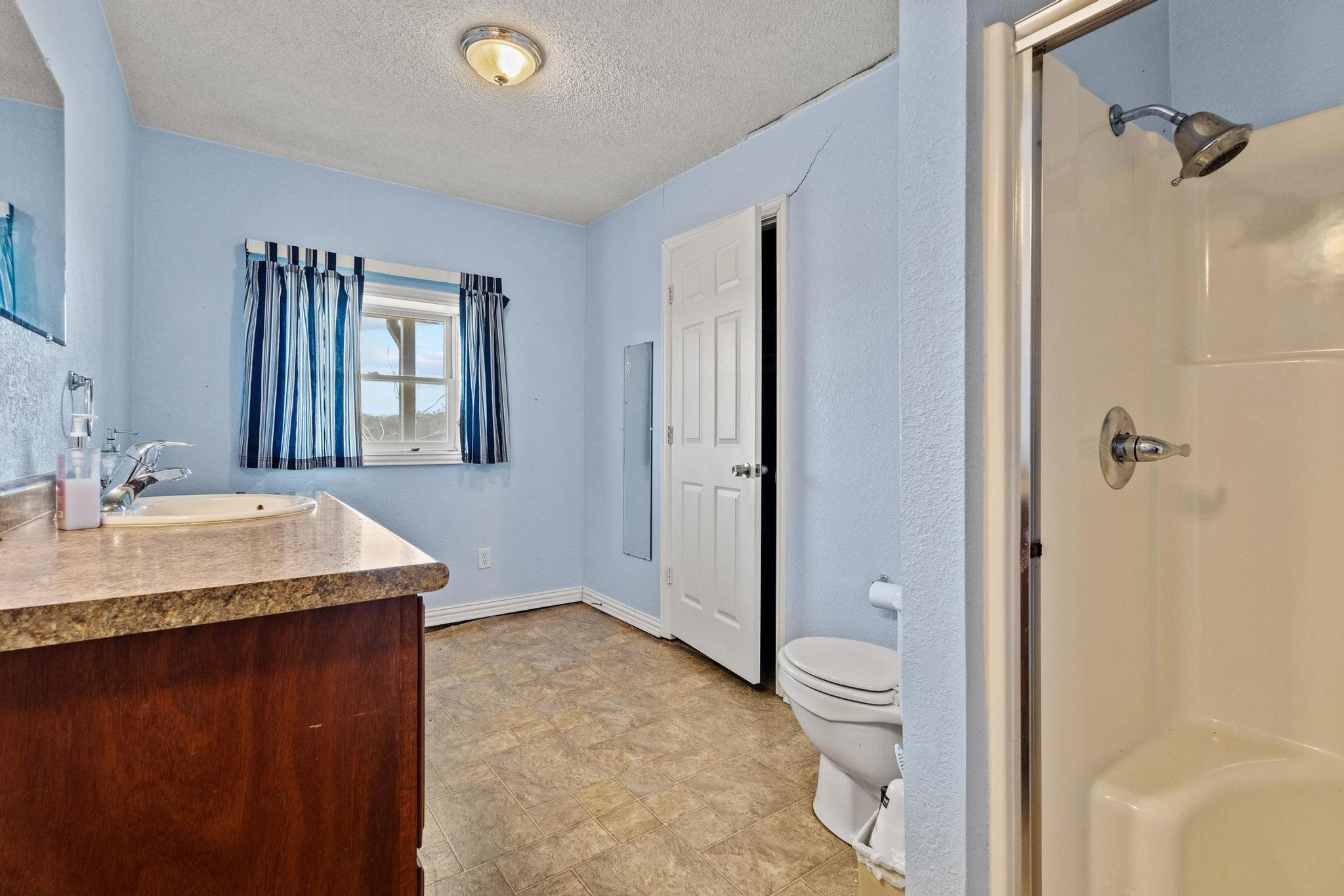 1841 County Road 36080 Honey Grove TX 75446