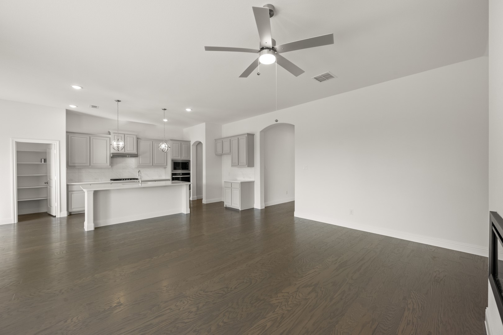 904 Meadow View Drive Cleburne TX 76033