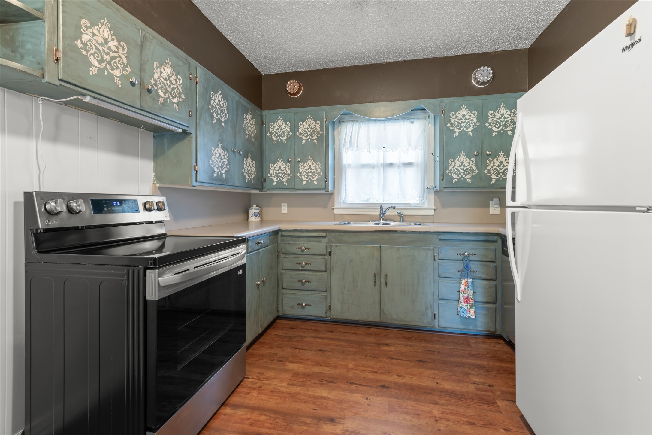 1002 Trundy Merkel TX 79536