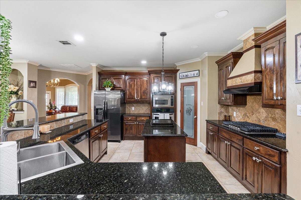3795 Fm 66 Waxahachie TX 75167