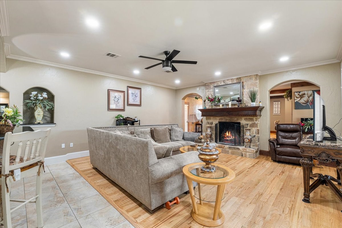 3795 Fm 66 Waxahachie TX 75167
