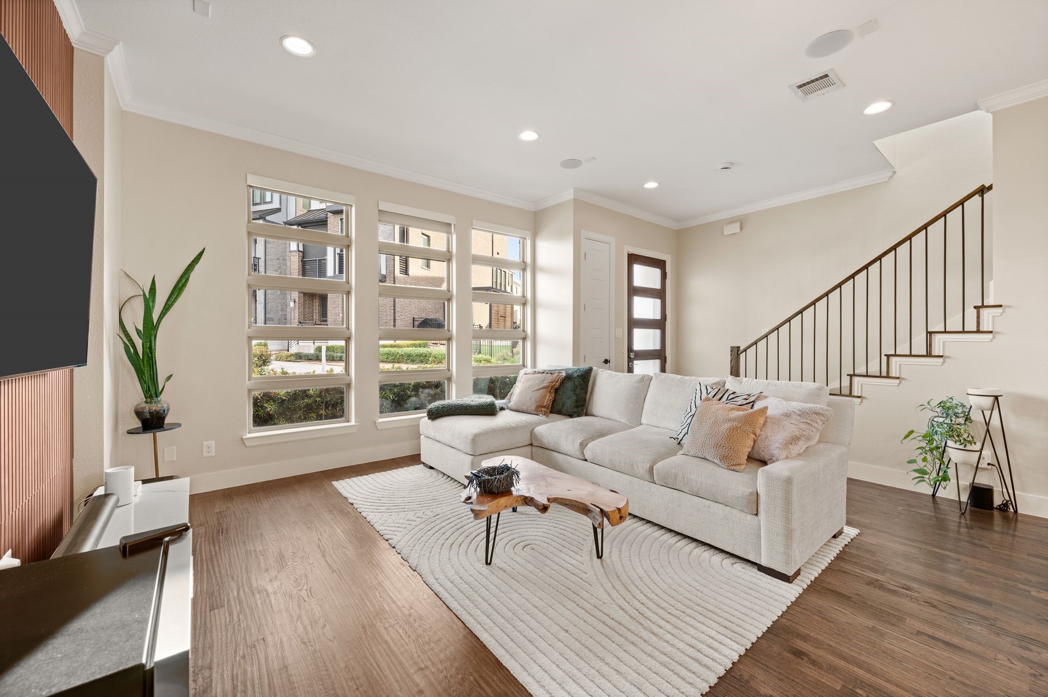 8254 Laflin Lane Dallas TX 75231
