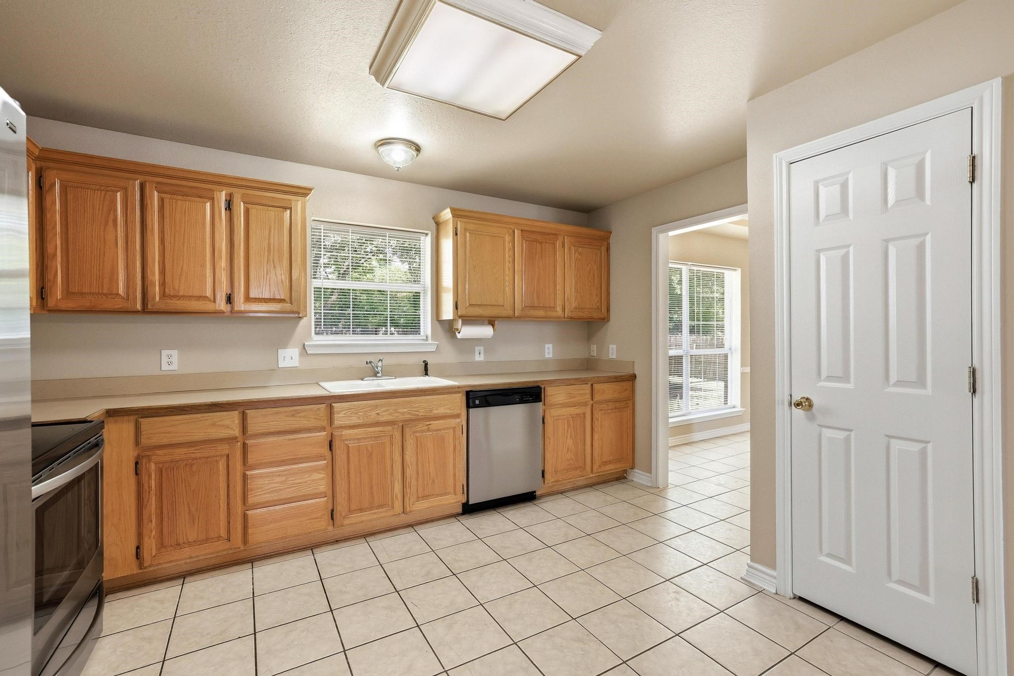 210 Bryant Street Pottsboro TX 75076