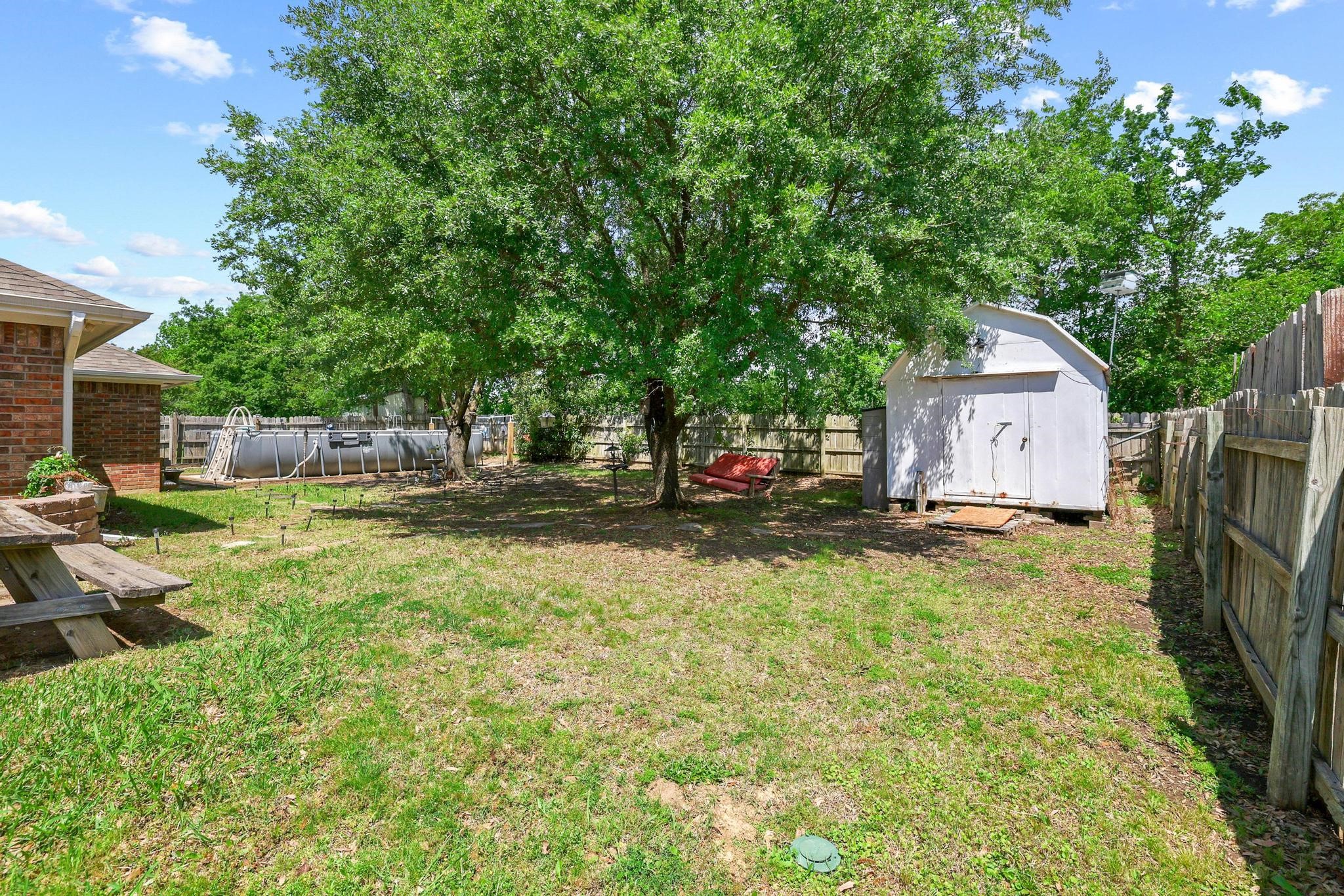 210 Bryant Street Pottsboro TX 75076