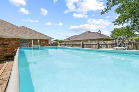 210 Bryant Street Pottsboro TX 75076