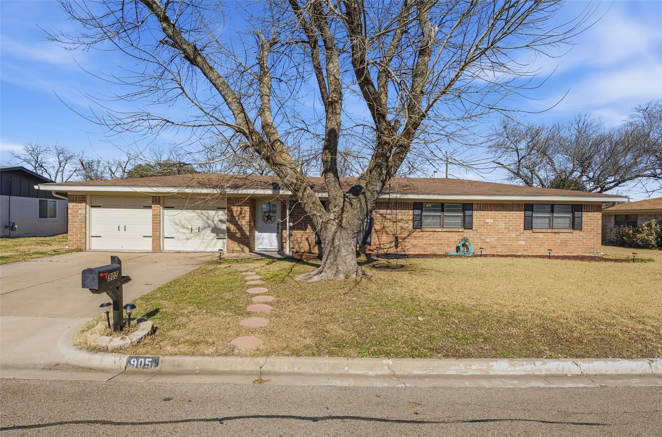 905 W Elizabeth Drive Robinson TX 76706