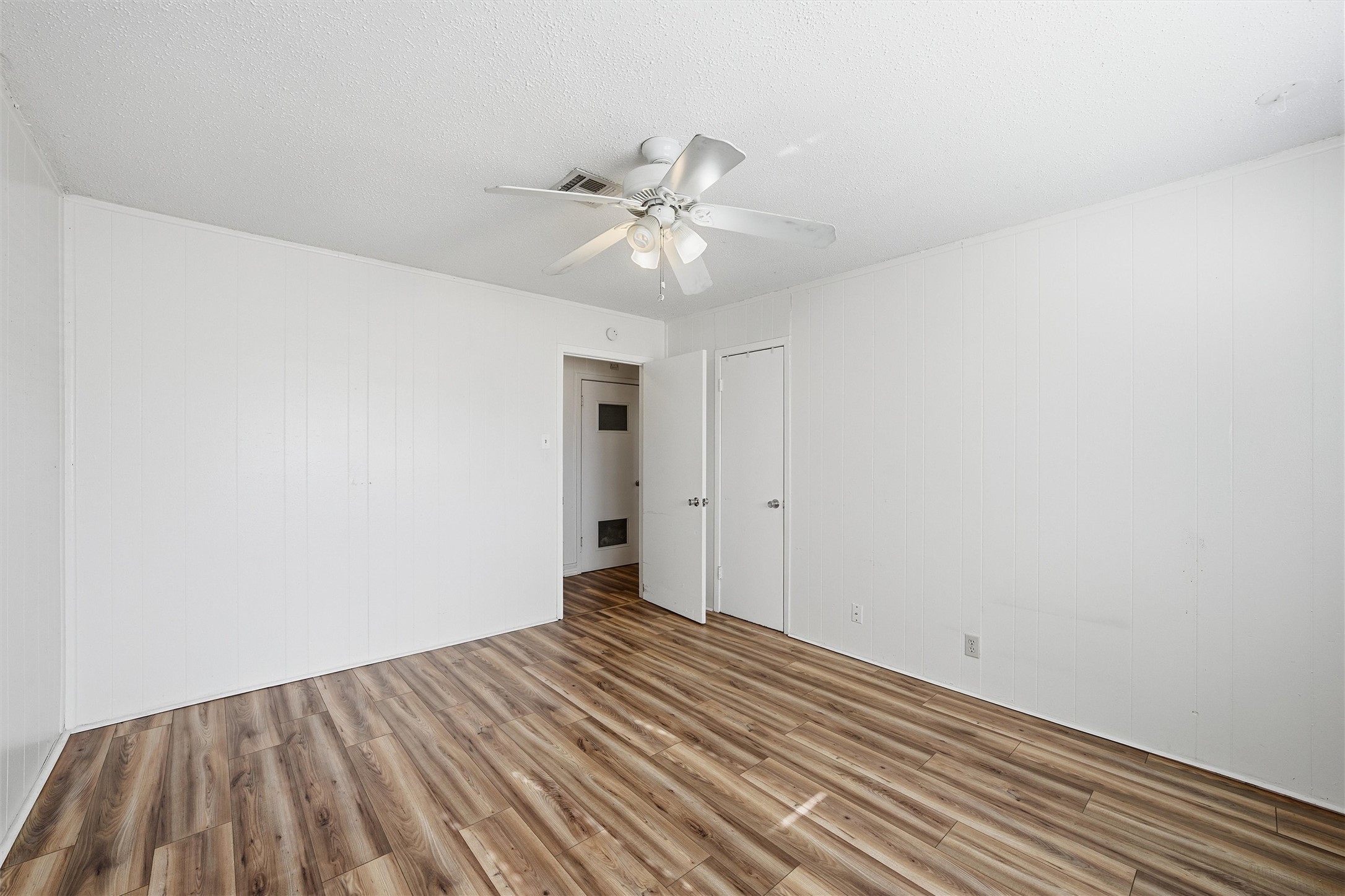 905 W Elizabeth Drive Robinson TX 76706