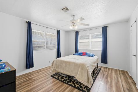 905 W Elizabeth Drive Robinson TX 76706