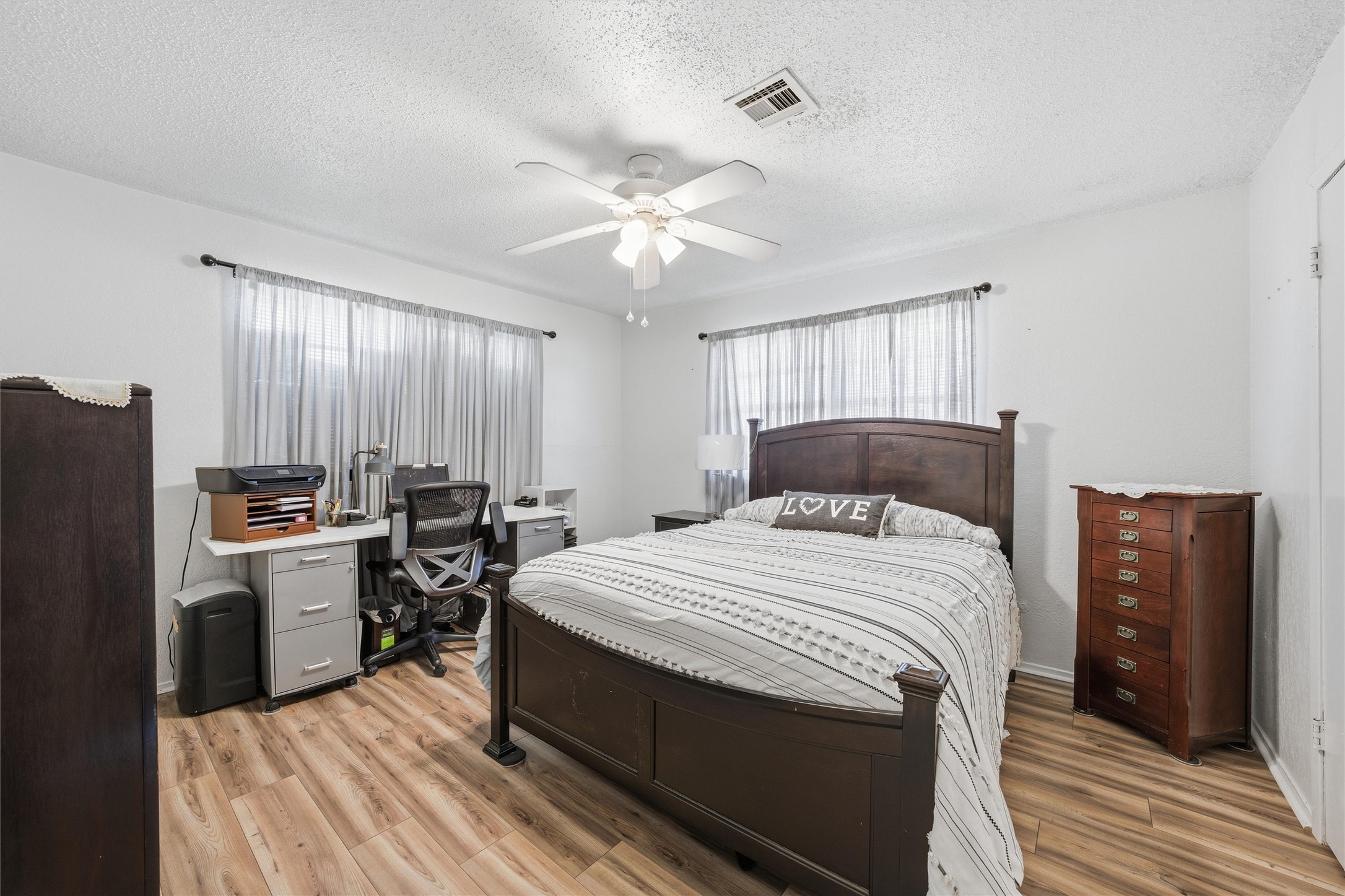 905 W Elizabeth Drive Robinson TX 76706