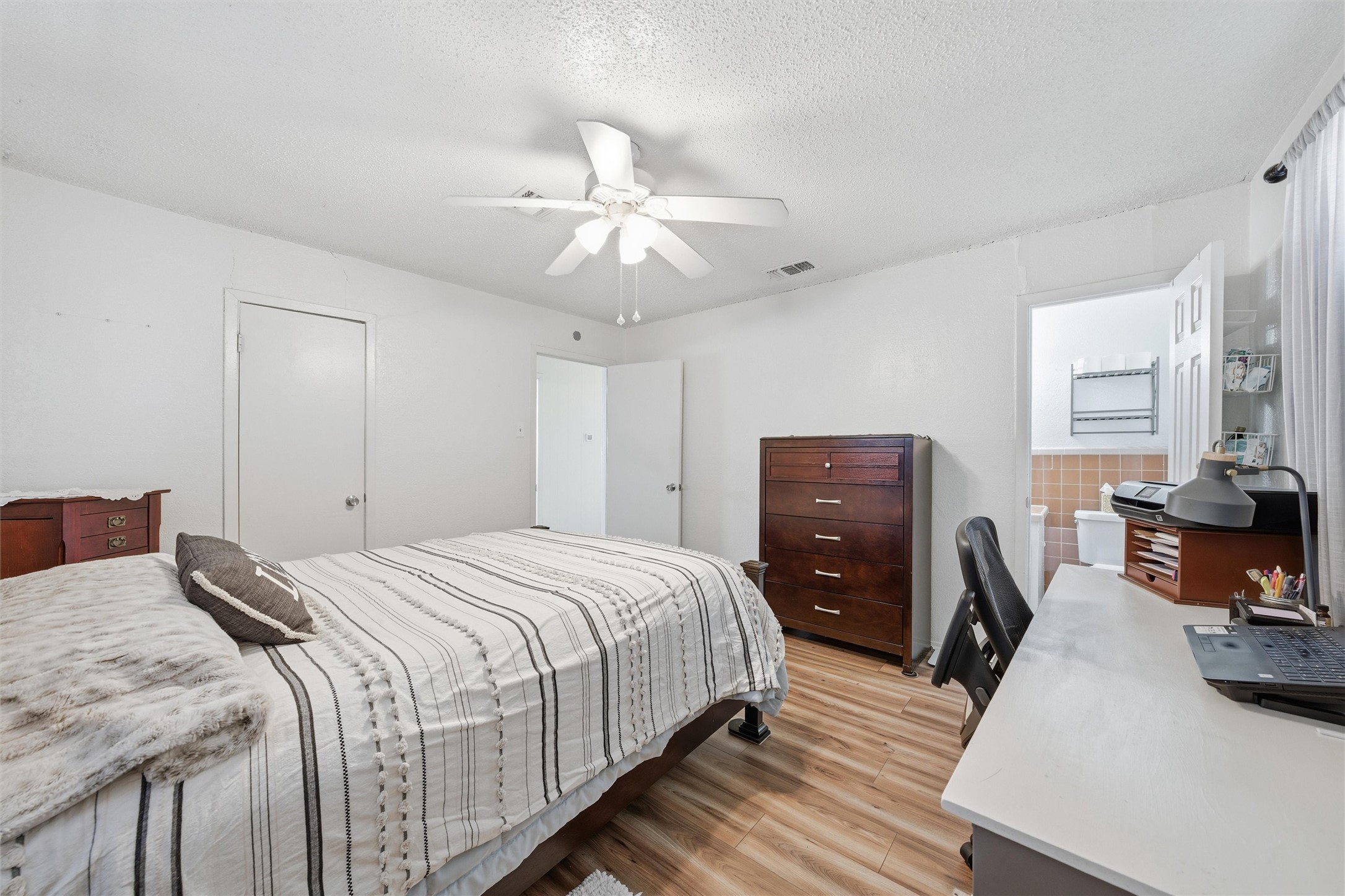 905 W Elizabeth Drive Robinson TX 76706