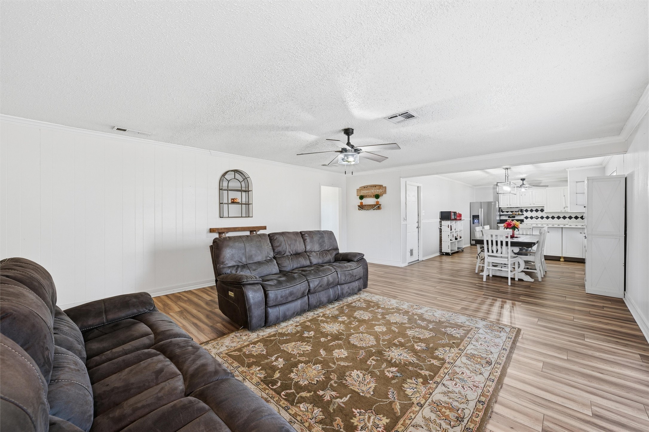 905 W Elizabeth Drive Robinson TX 76706
