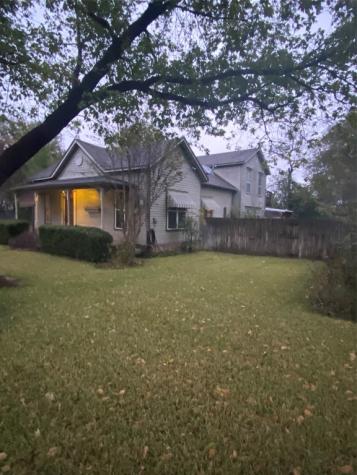 313 S Alamo Street Weatherford TX 76086