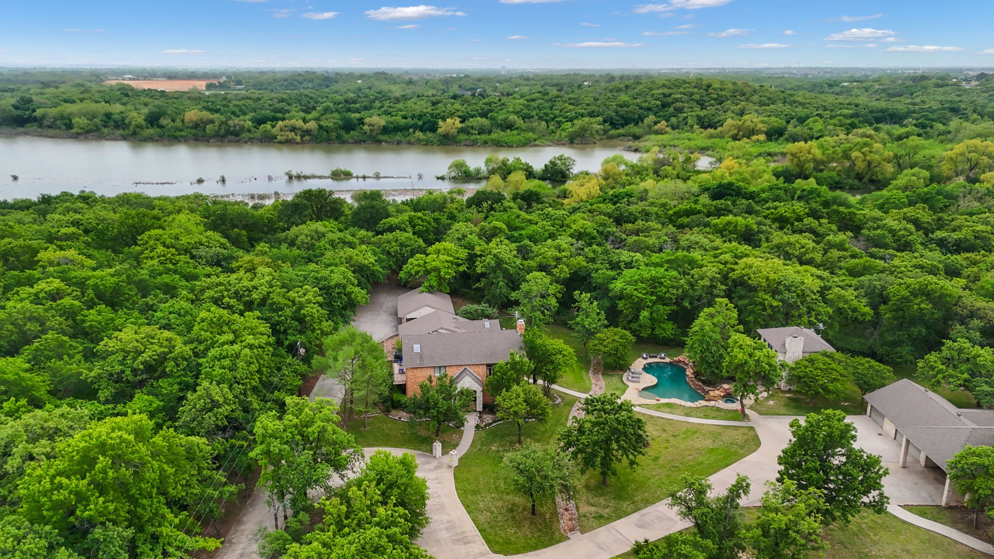 2243 Wood Hollow Road Denton TX 76208