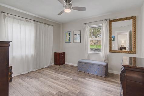 405 Torrey Street Granbury TX 76048