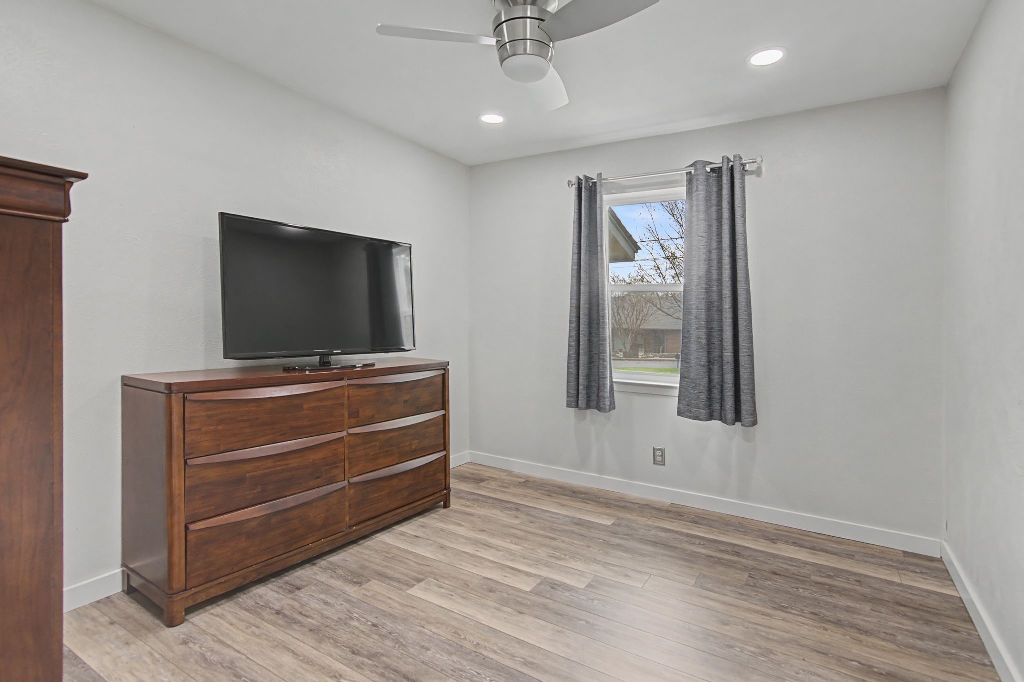 405 Torrey Street Granbury TX 76048