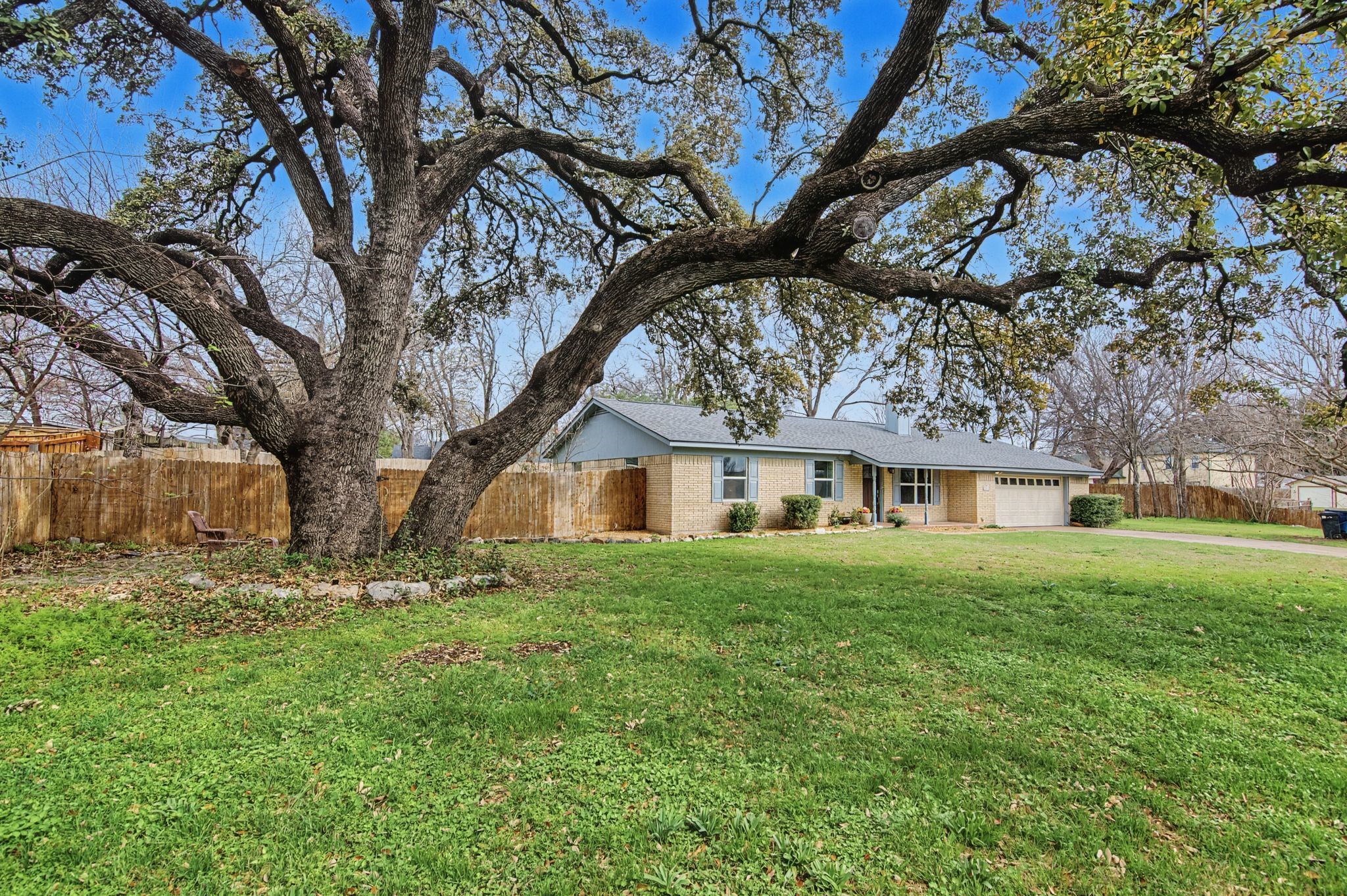 405 Torrey Street Granbury TX 76048