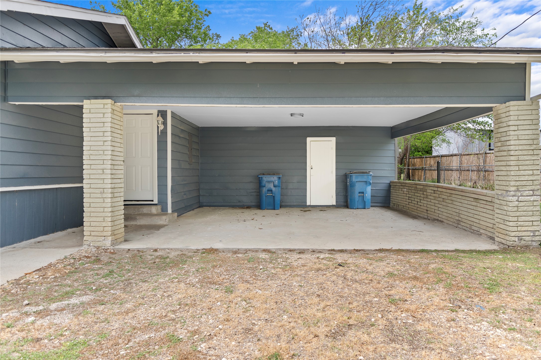 103 N 6th Street E Dawson TX 76639