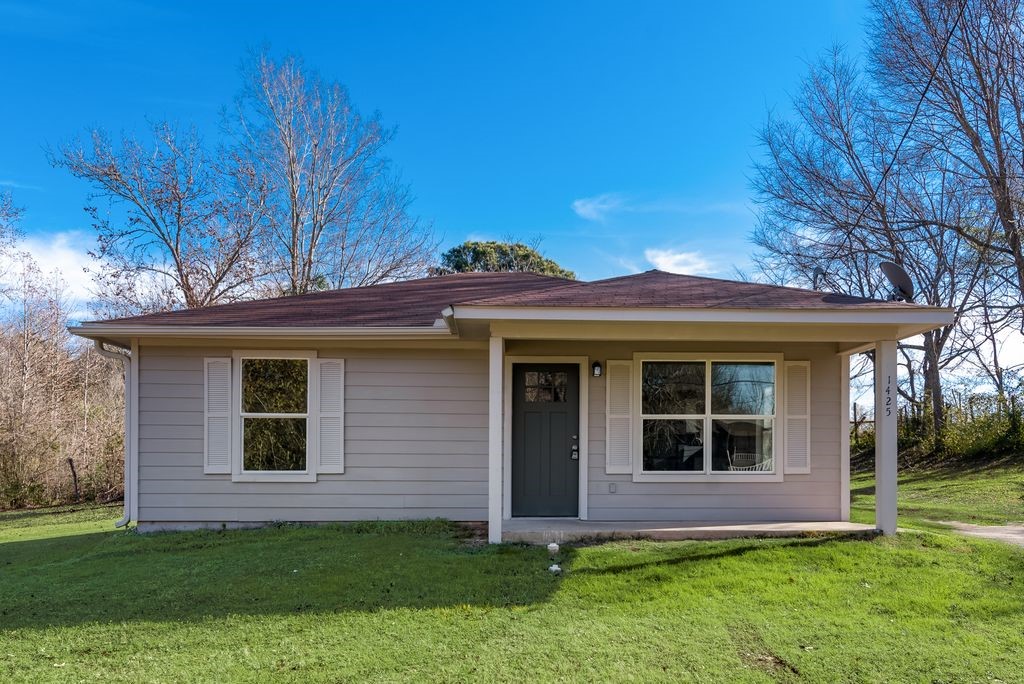 1425 S Jackson Street Palestine TX 75801