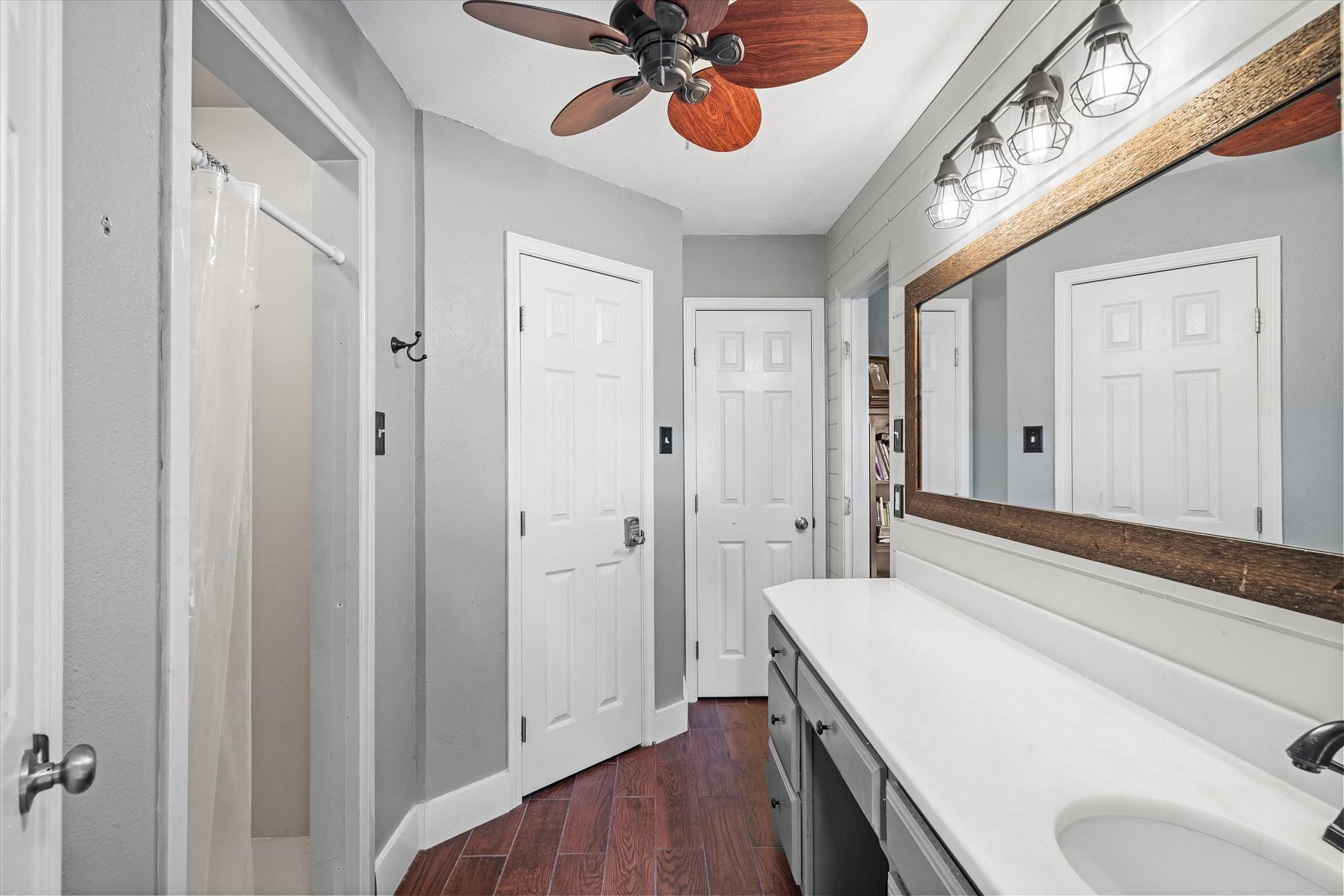 132 Private Road 7105 Edgewood TX 75117