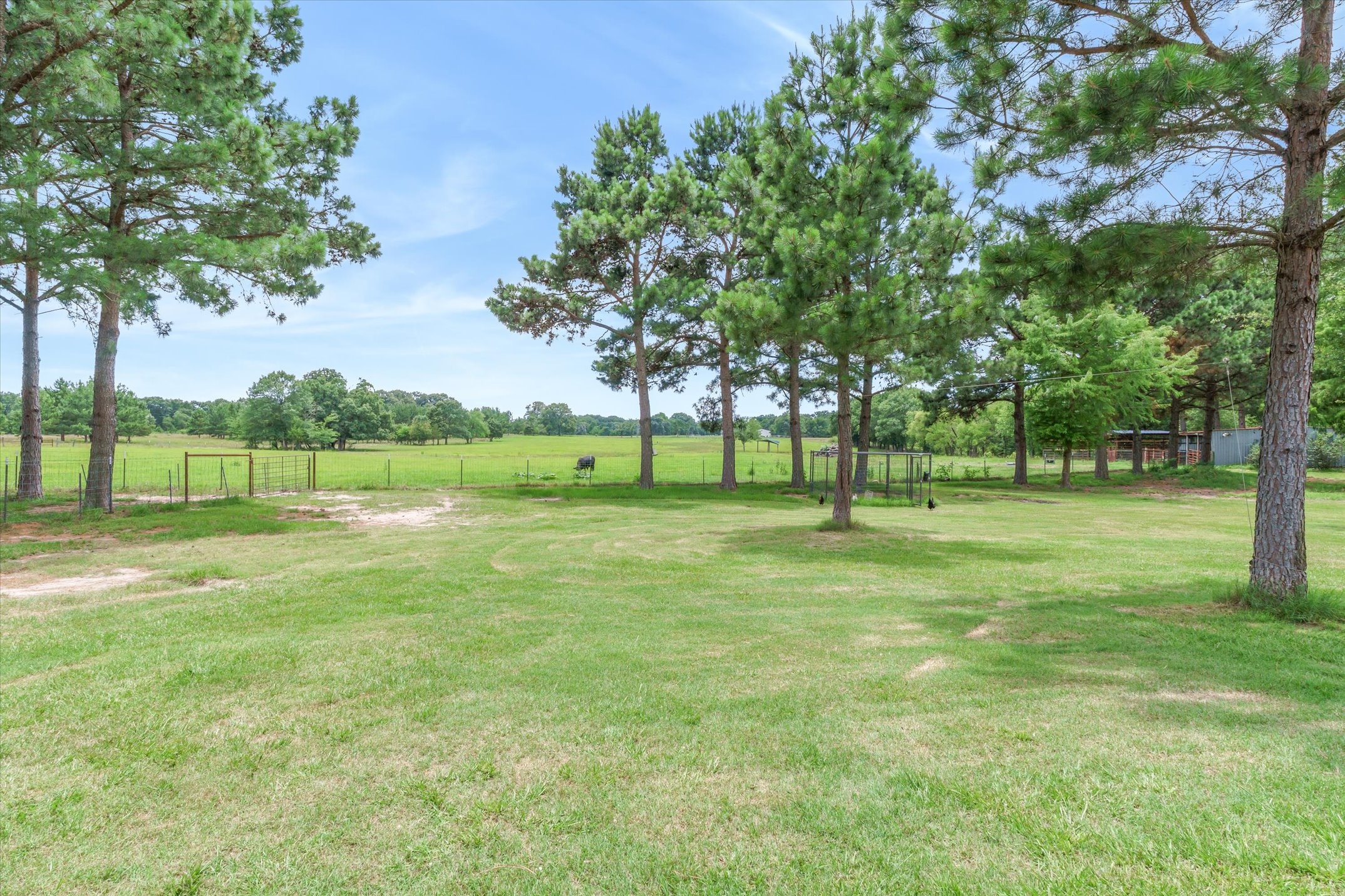 132 Private Road 7105 Edgewood TX 75117