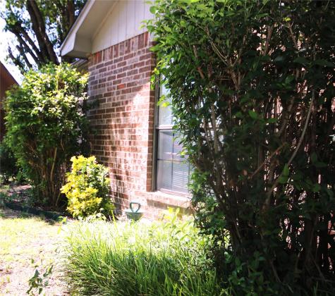 109 Australia Court Glenn Heights TX 75154