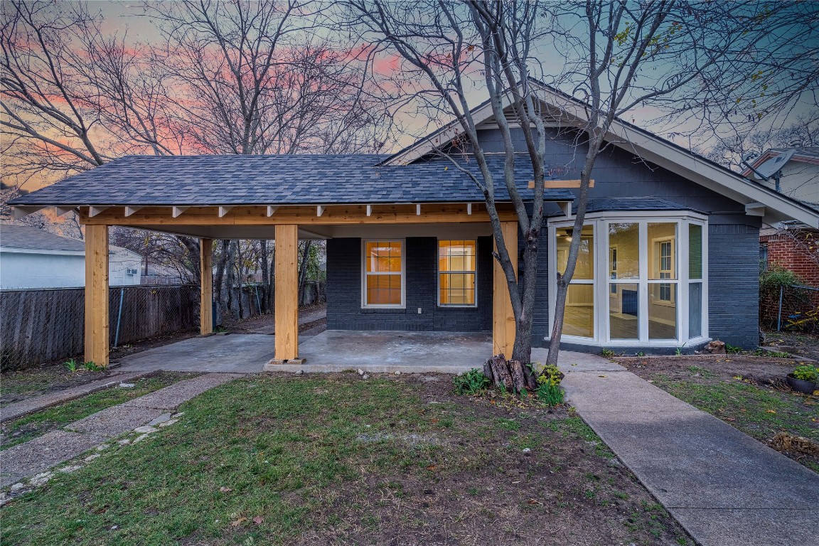 1719 S Marsalis Avenue Dallas TX 75216