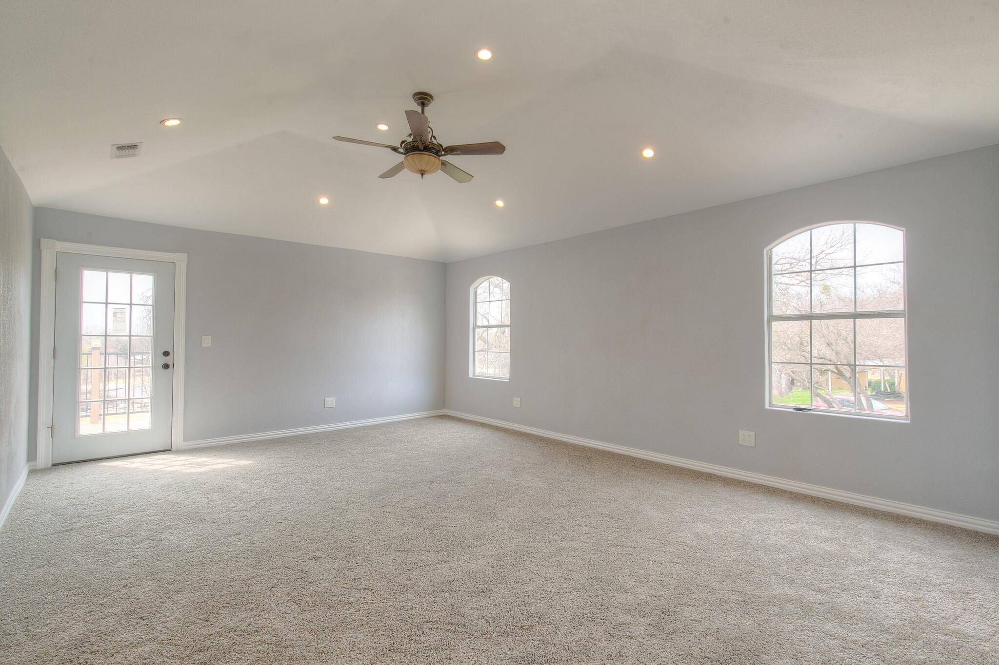 419 Sky Harbour Court Granbury TX 76049