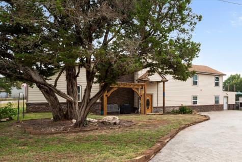419 Sky Harbour Court Granbury TX 76049