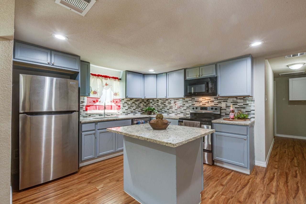 5720 Geddes Avenue Fort Worth TX 76107