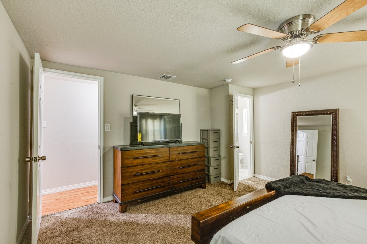5720 Geddes Avenue Fort Worth TX 76107
