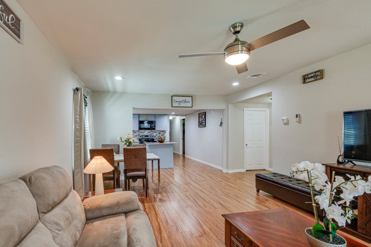 5720 Geddes Avenue Fort Worth TX 76107