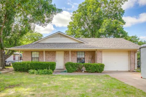1834 Melinda Myrl Drive Sanger TX 76266