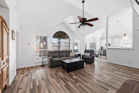 7 Equestrian Court Mansfield TX 76063