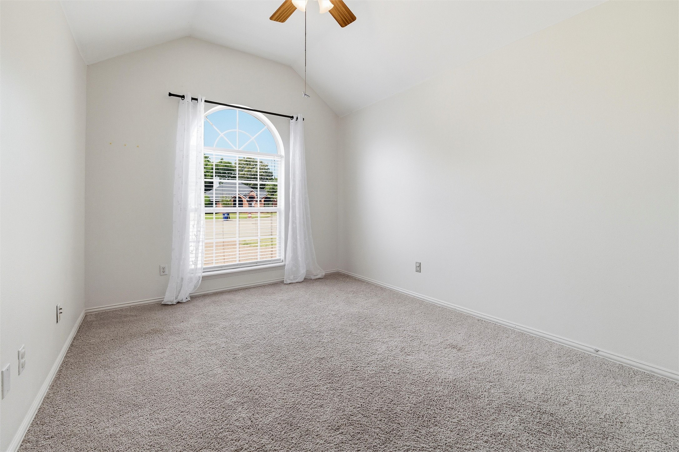 7 Equestrian Court Mansfield TX 76063