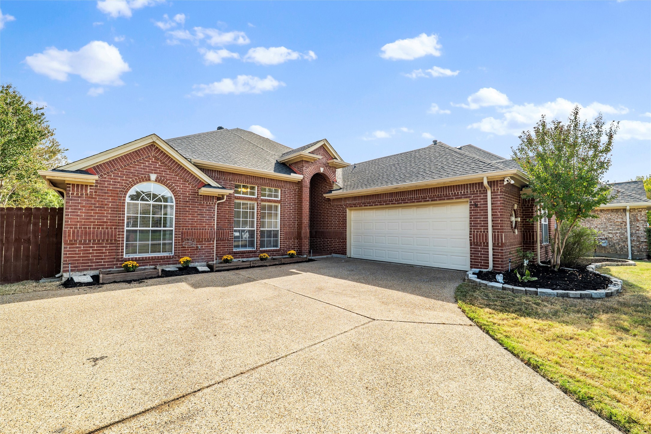 7 Equestrian Court Mansfield TX 76063