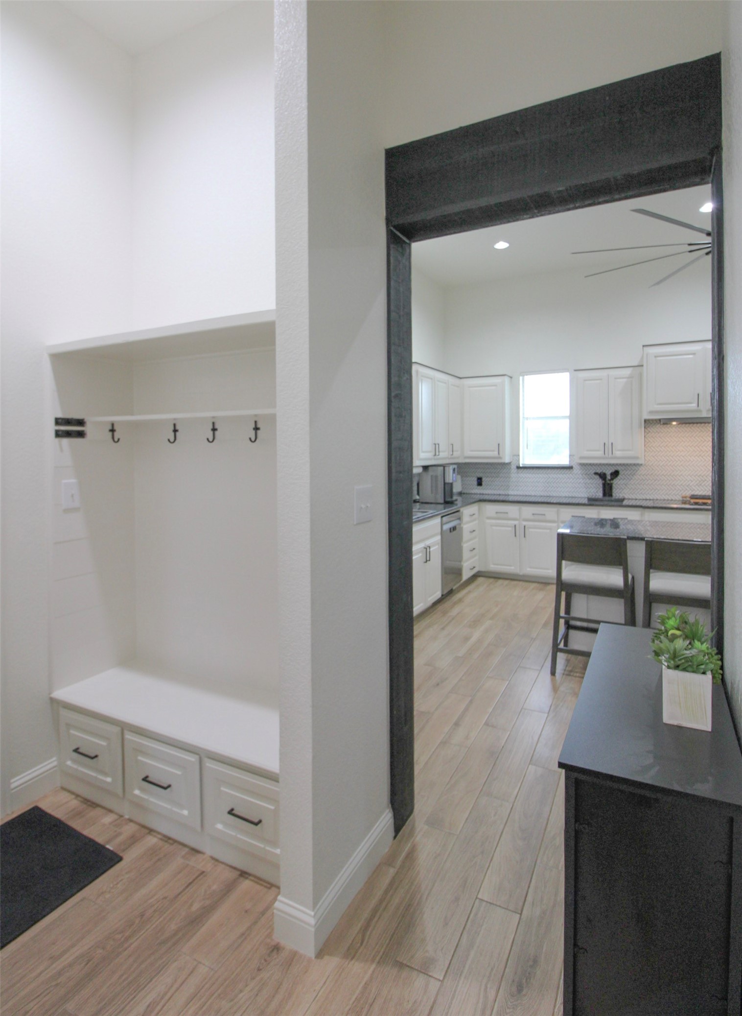 3270 Katy Kourt E Midlothian TX 76065