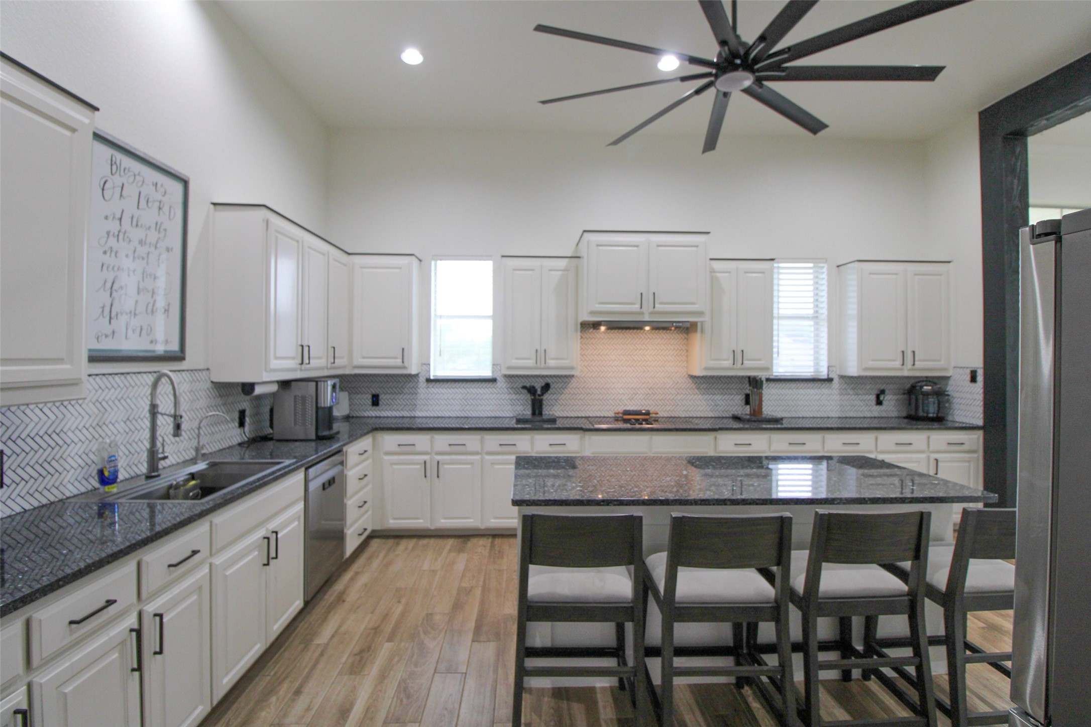 3270 Katy Kourt E Midlothian TX 76065