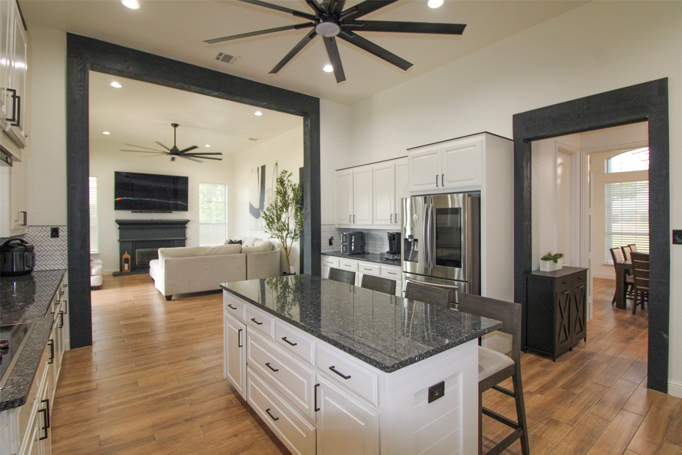 3270 Katy Kourt E Midlothian TX 76065