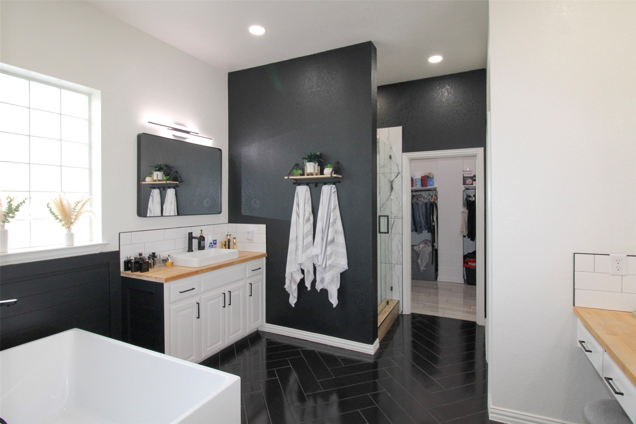 3270 Katy Kourt E Midlothian TX 76065