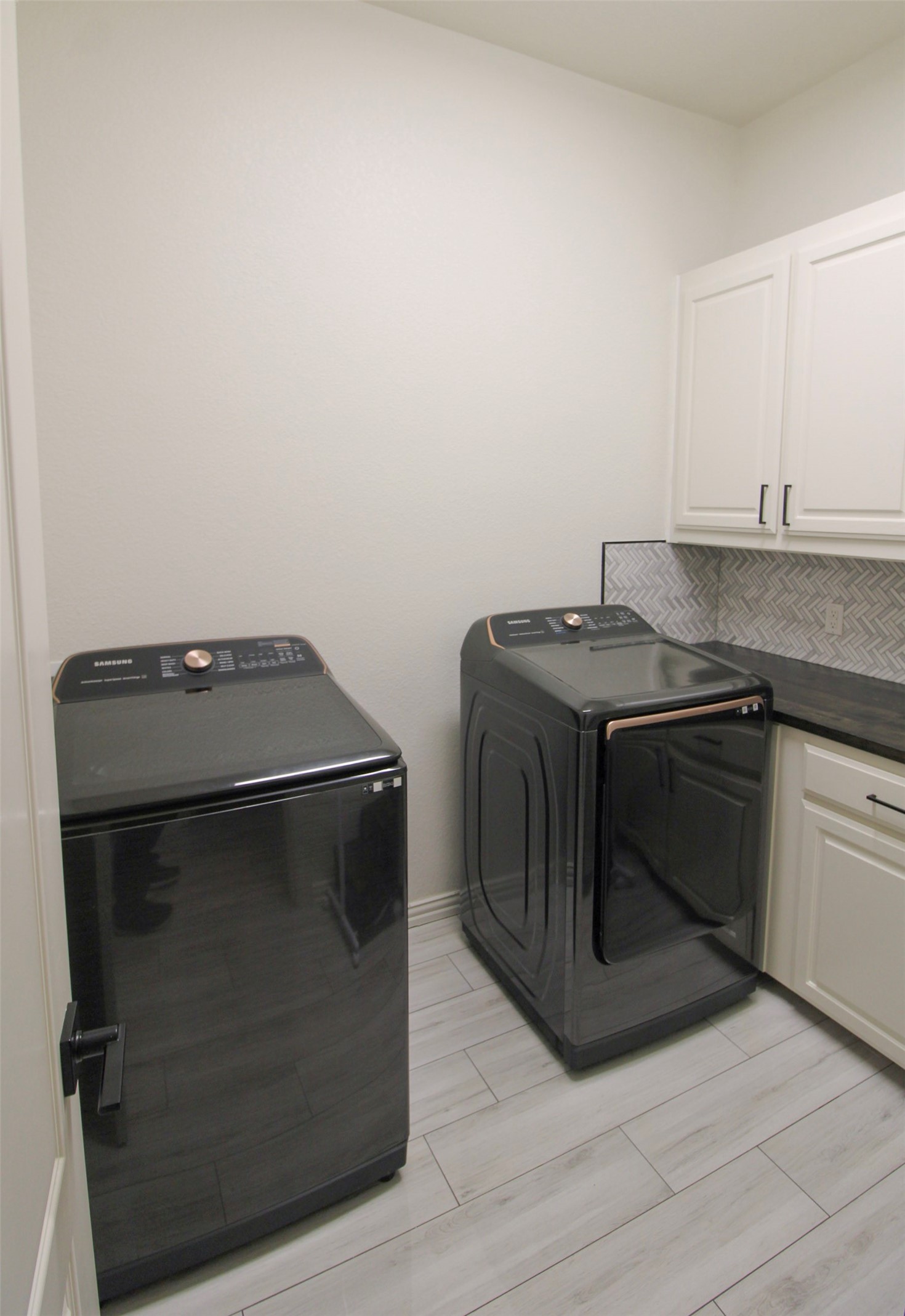 3270 Katy Kourt E Midlothian TX 76065