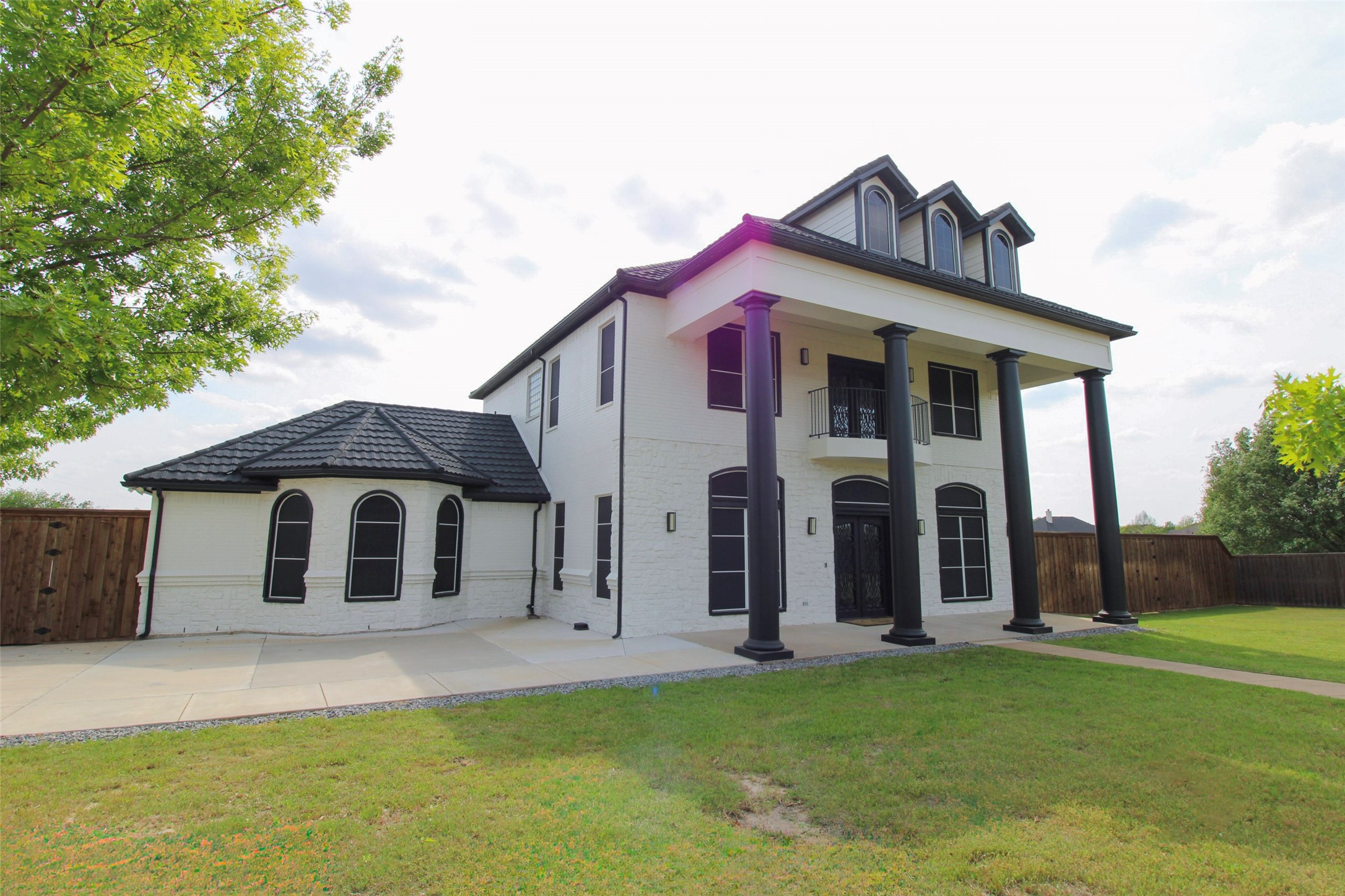 3270 Katy Kourt E Midlothian TX 76065