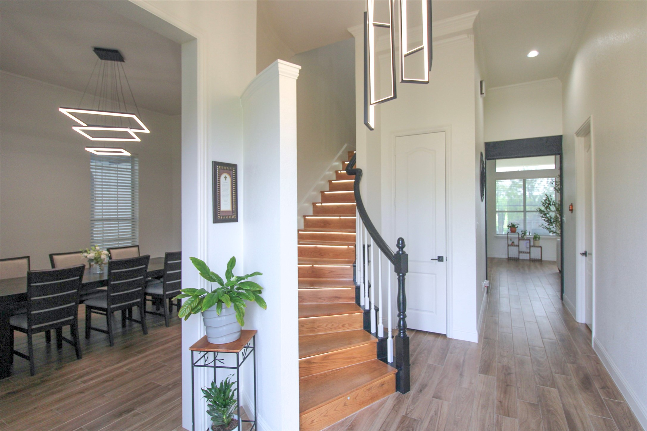 3270 Katy Kourt E Midlothian TX 76065