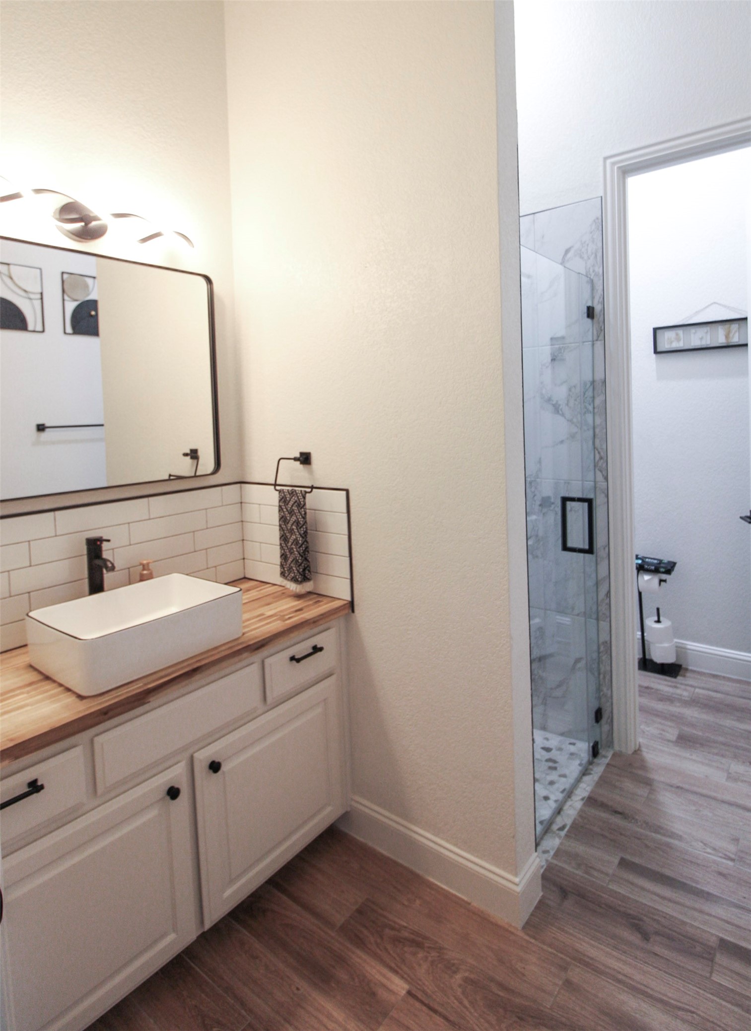 3270 Katy Kourt E Midlothian TX 76065