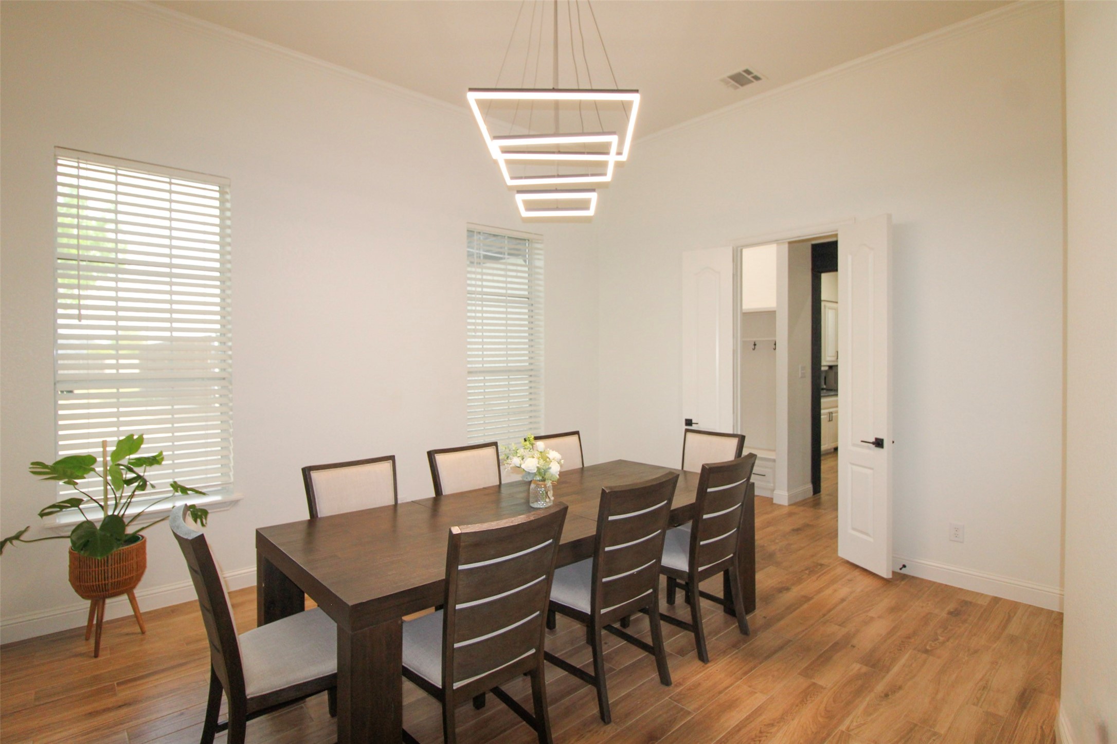 3270 Katy Kourt E Midlothian TX 76065