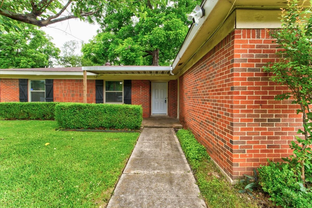 3558 Winston Road Fort Worth TX 76109