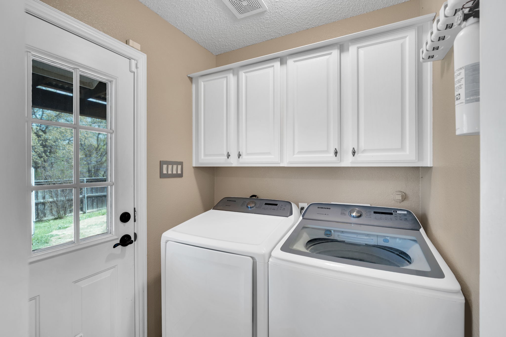 1808 Rybovich Lane Mansfield TX 76063