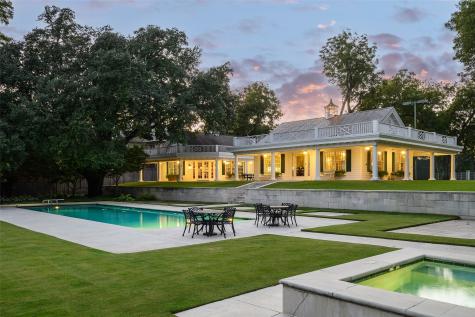 4009 W Lawther Drive Dallas TX 75214