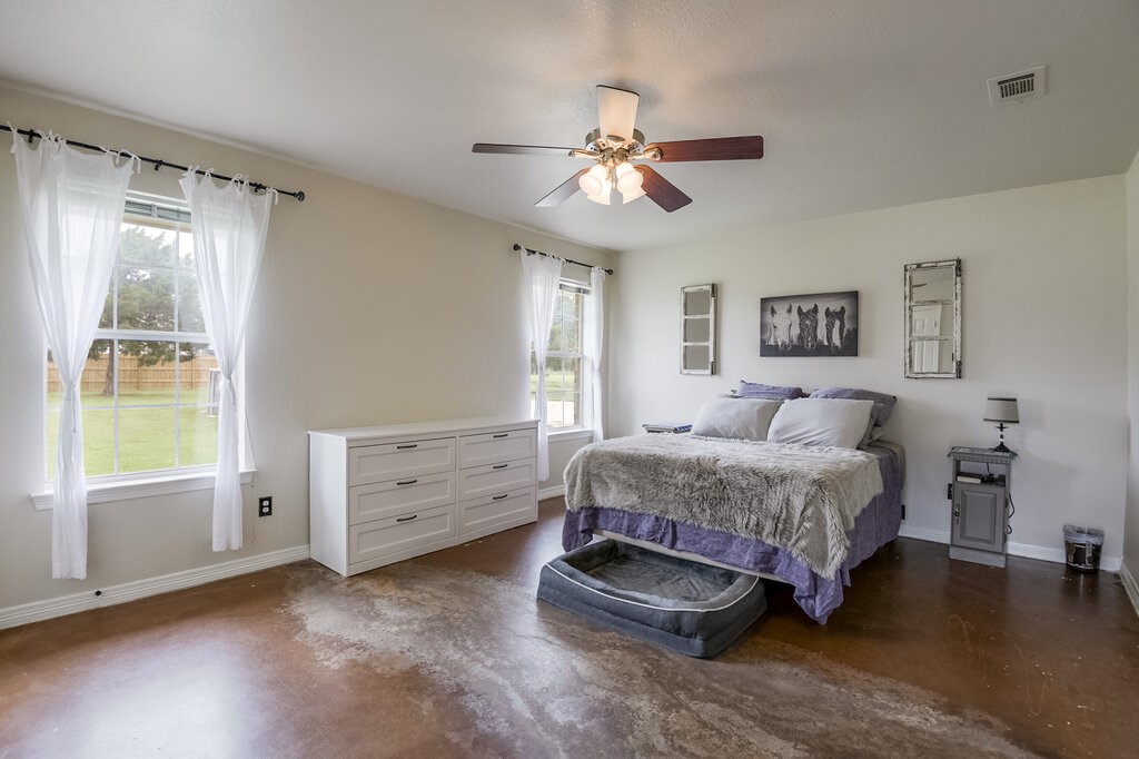 339 Meadow Lane Red Oak TX 75154
