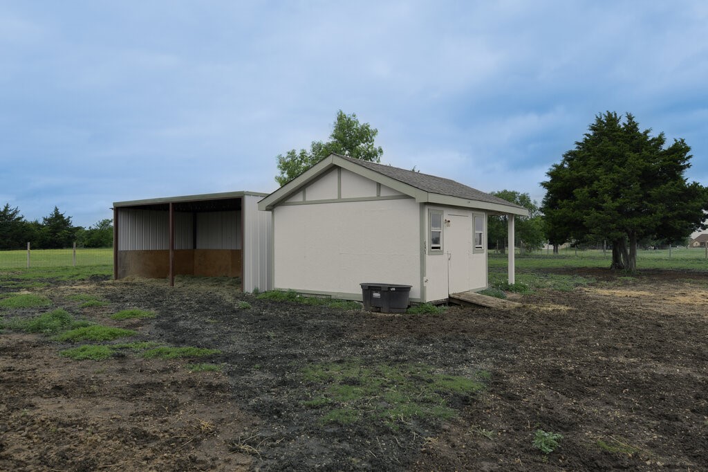 339 Meadow Lane Red Oak TX 75154