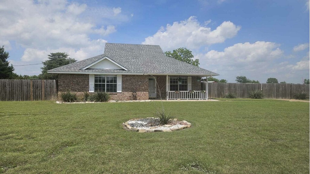 339 Meadow Lane Red Oak TX 75154